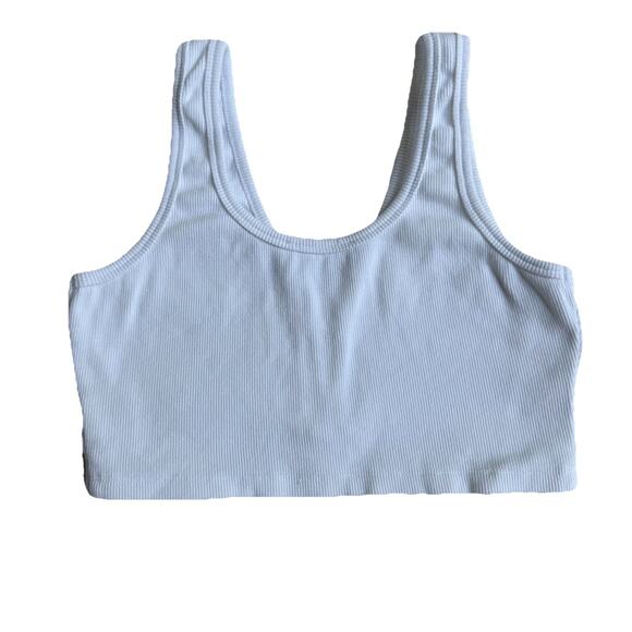 White Fox Boutique Women’s M Ribbed Cotton Crop Top White Sleeveless Stretch EUC - Picture 5 of 5